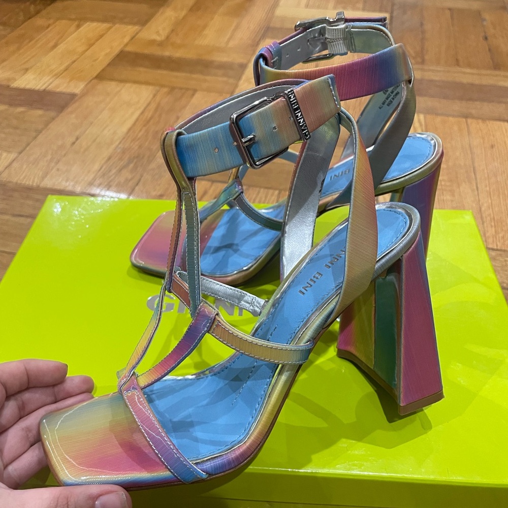 Gianni Binni Bexxlie Rainbow Holographic Heeled WITH BOX Sandals (US 6)